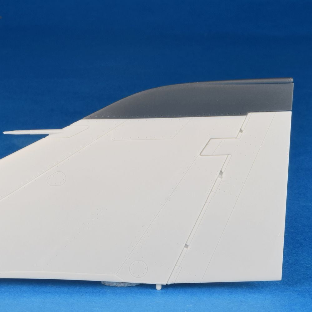 F-4 Phantom Plain Fin Cap (for Tamiya)