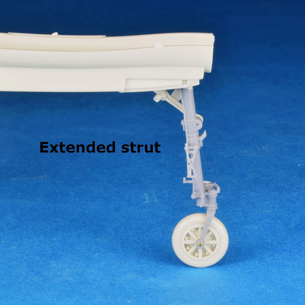 Amélioration du train avant FJ-2/3 Fury (pour Kitty Hawk)